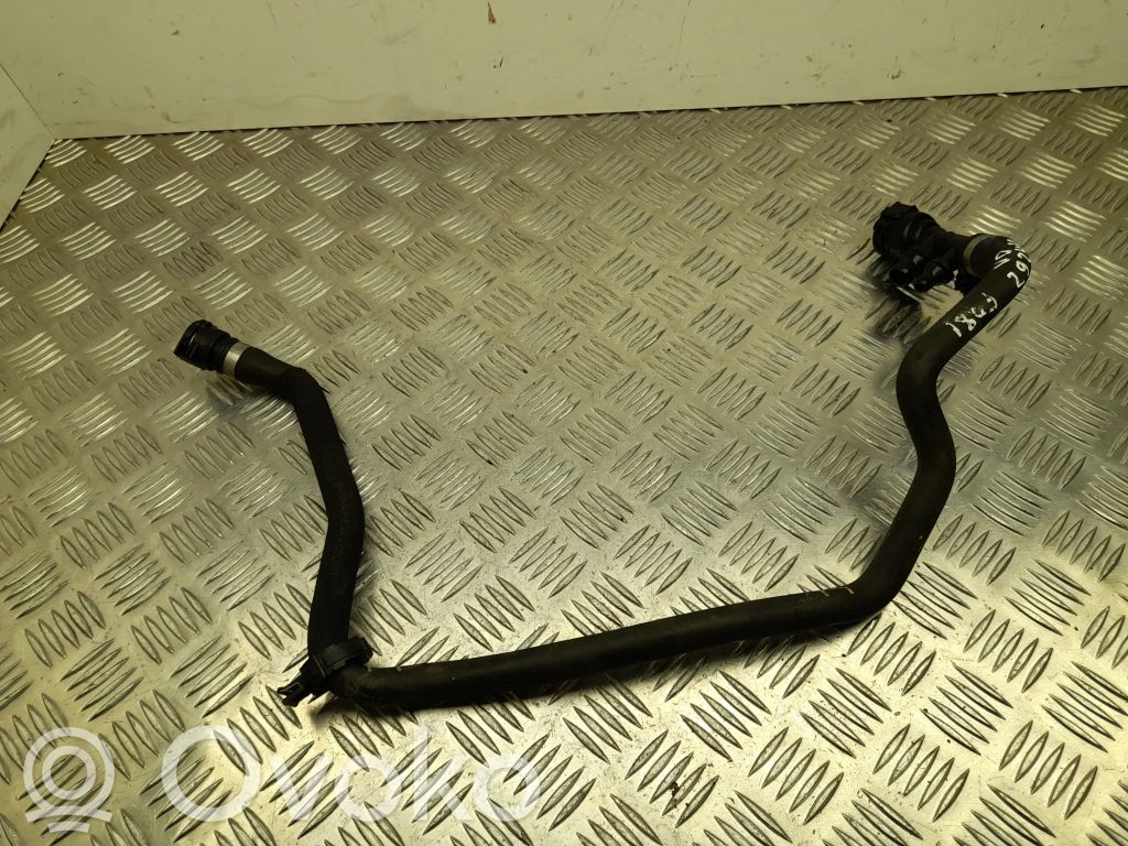 BMW 5 G30 G31 G38 Moottorin vesijäähdytyksen putki/letku