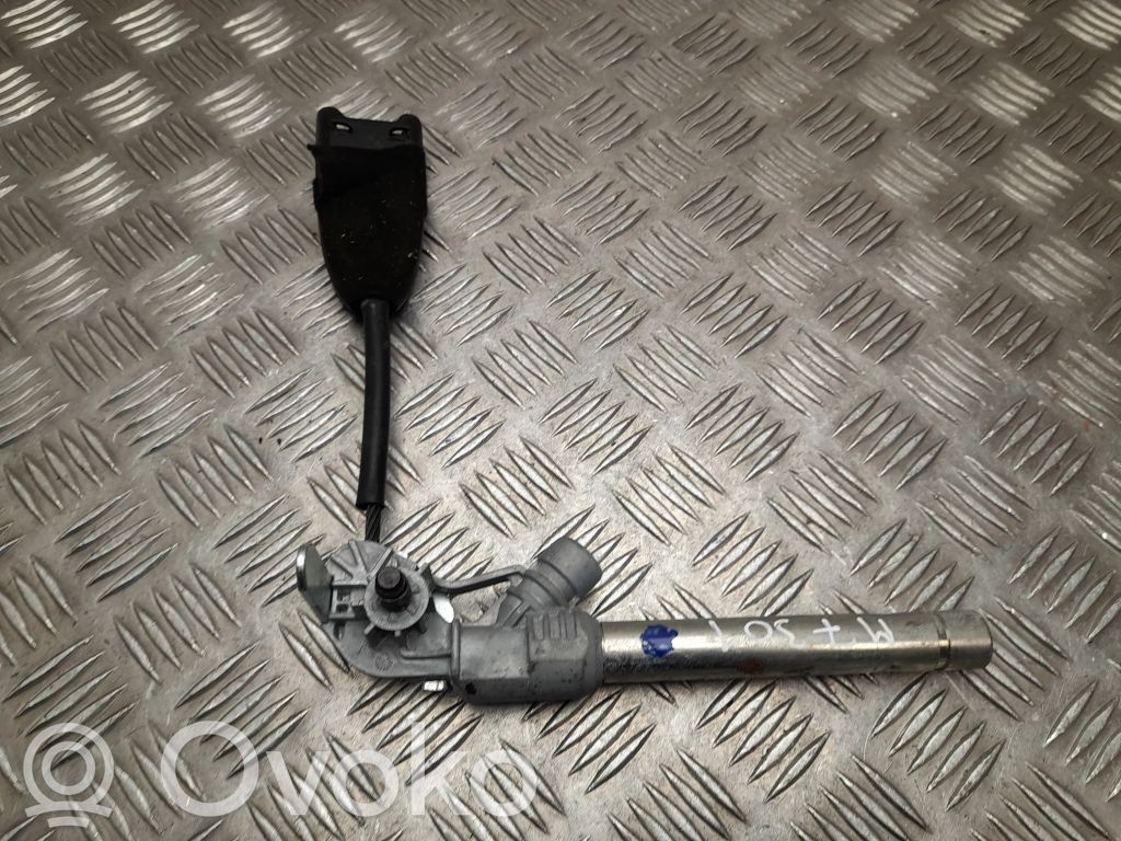 Opel Corsa E Cinturón trasero 