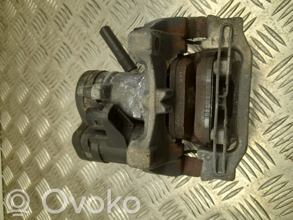 Volkswagen Golf VIII Takajarrusatula 