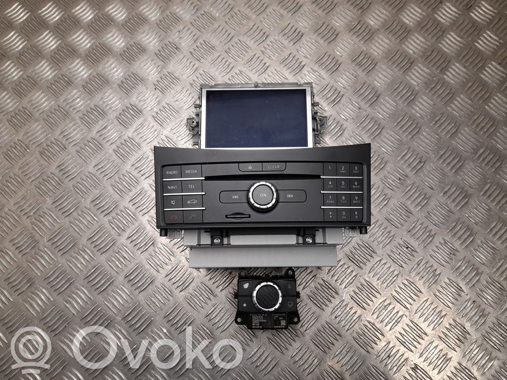 Mercedes-Benz E W212 Unità principale autoradio/CD/DVD/GPS
