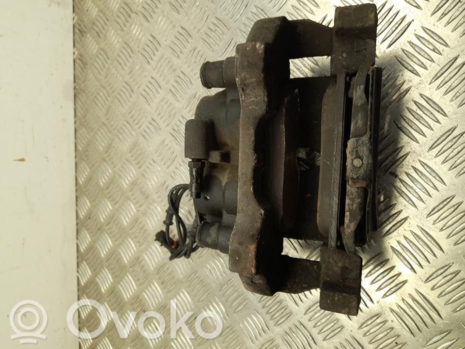 Etujarrusatula   521B,VD31156