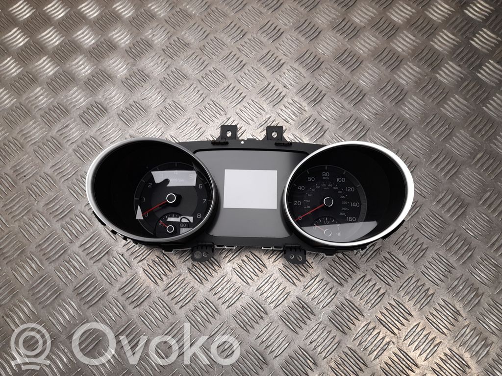 KIA Ceed Geschwindigkeitsmesser Cockpit 