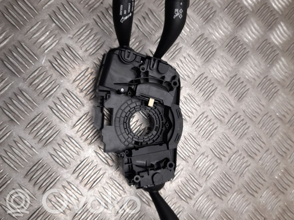 MG ZS Interruptor/palanca de limpiador de luz de giro 