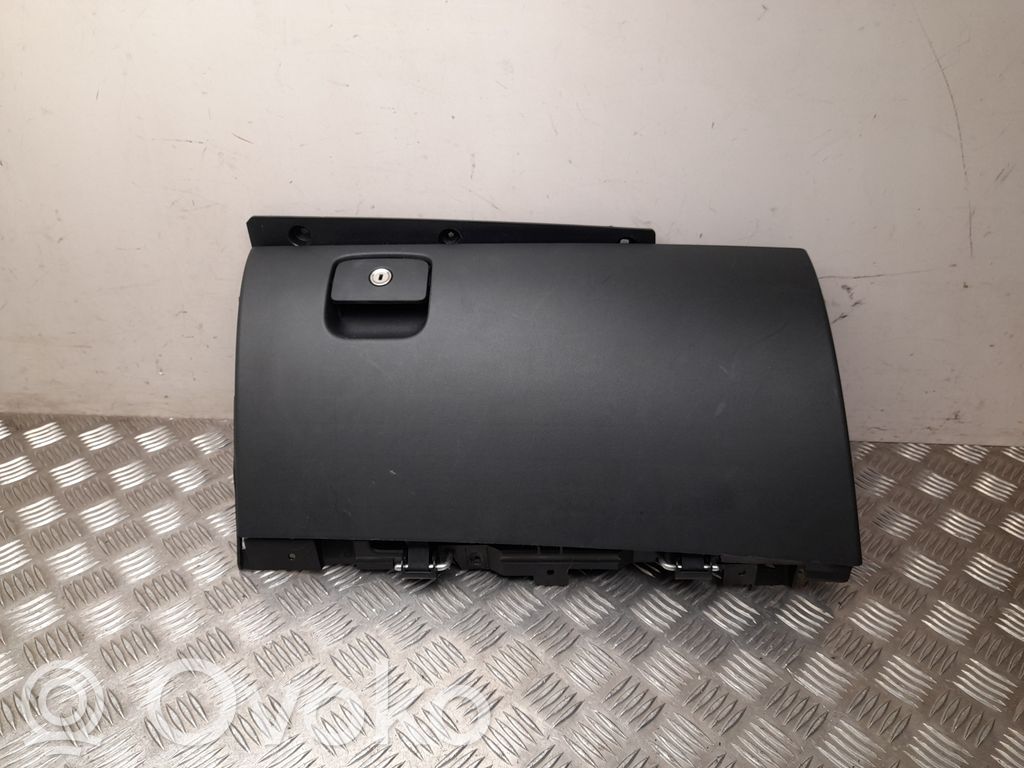 Jaguar XF Juego guantera 