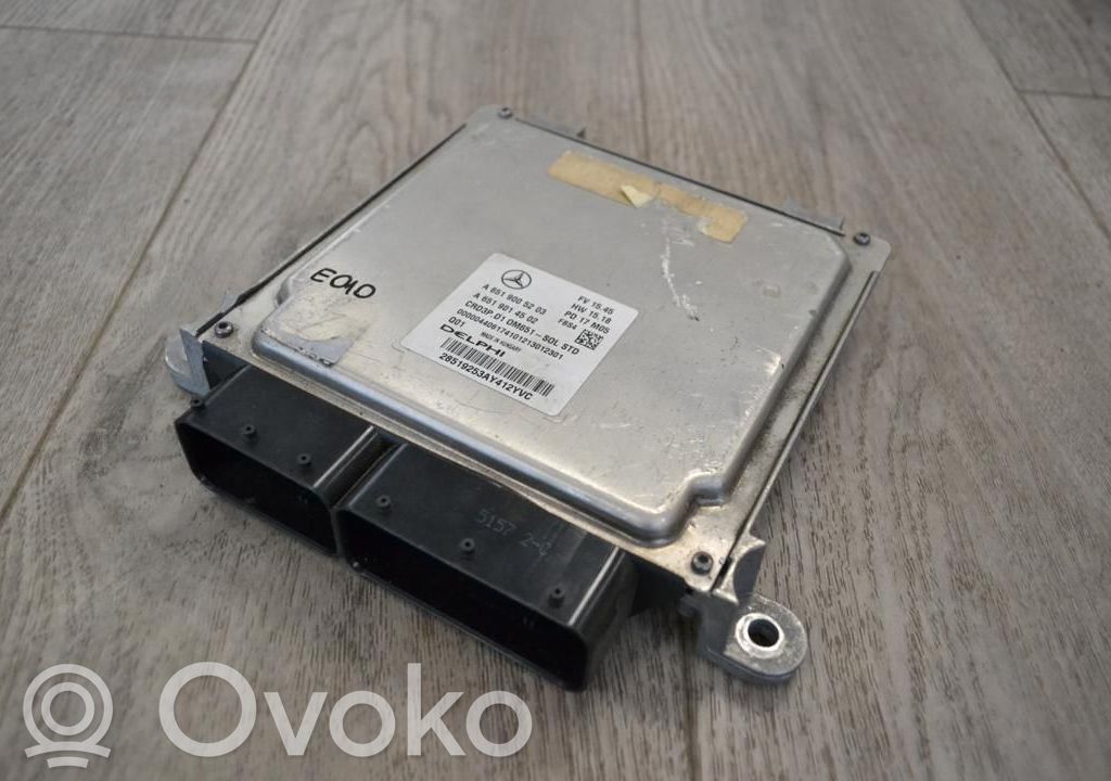 Mercedes-Benz C W205 Engine control unit/module 