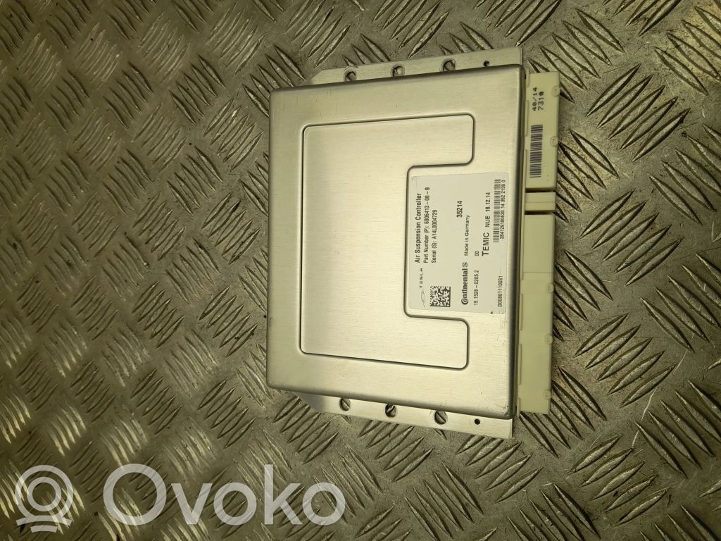 Tesla Model S Suspension control unit/module 