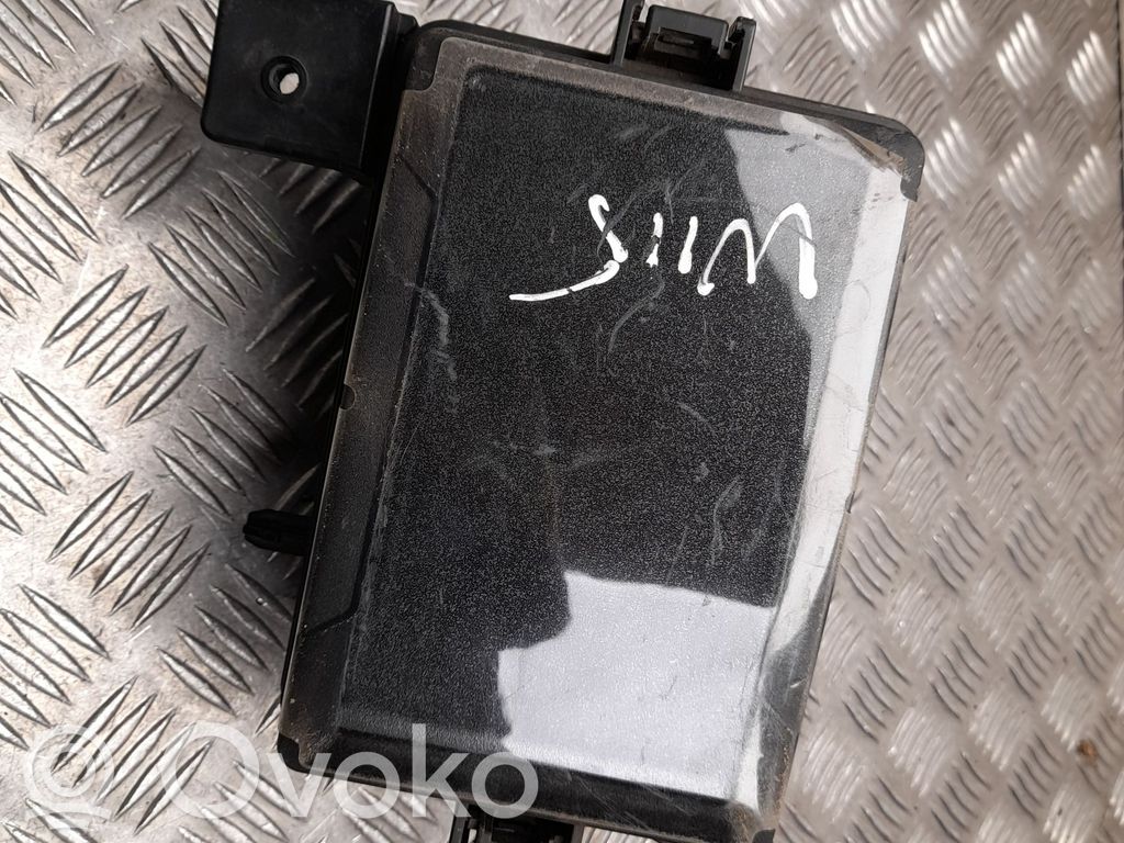 KIA Rio Saugiklių dėžė (komplektas) 