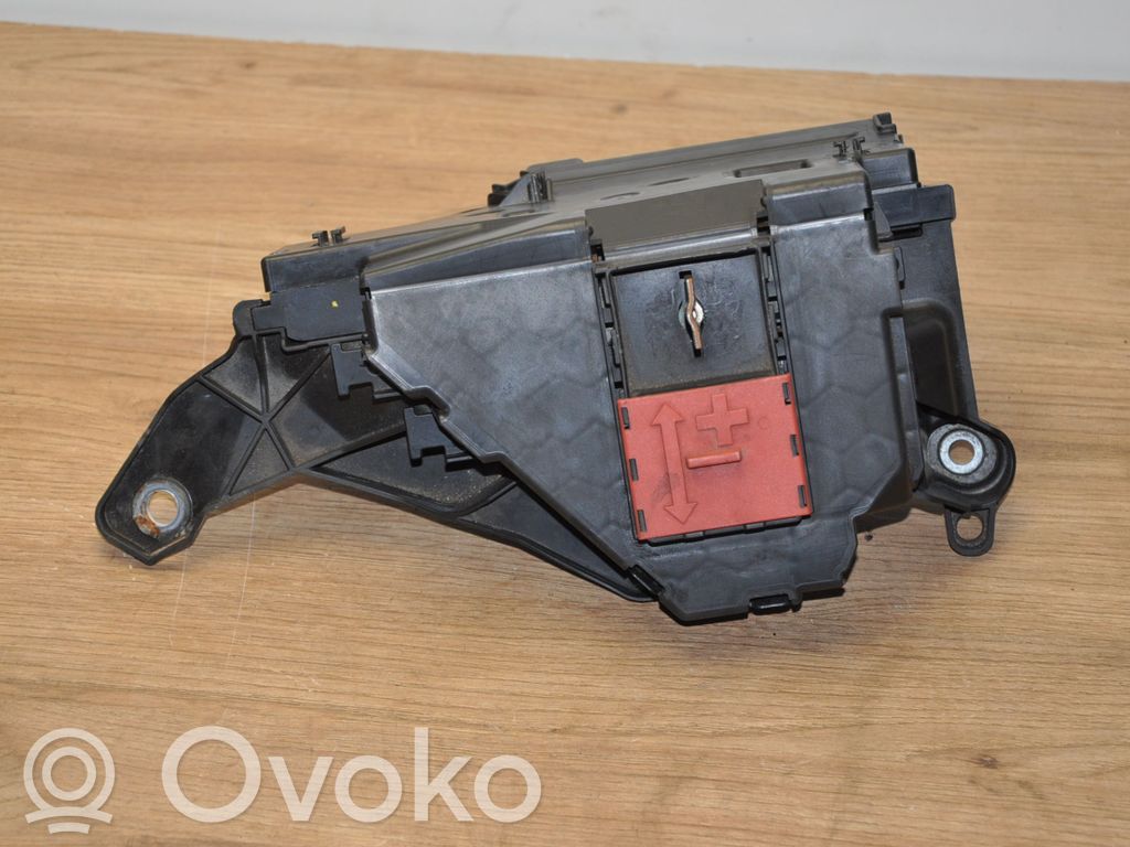 Mercedes-Benz E W213 Cableado positivo 
