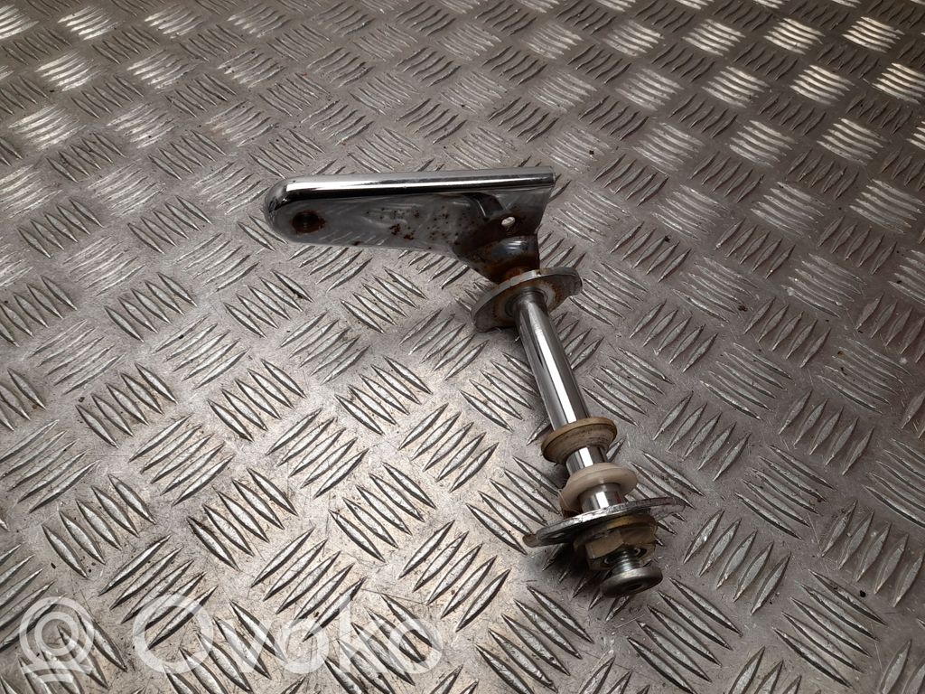 Mercedes-Benz 190 230 W110 W111 Altri elementi della console centrale (tunnel) 
