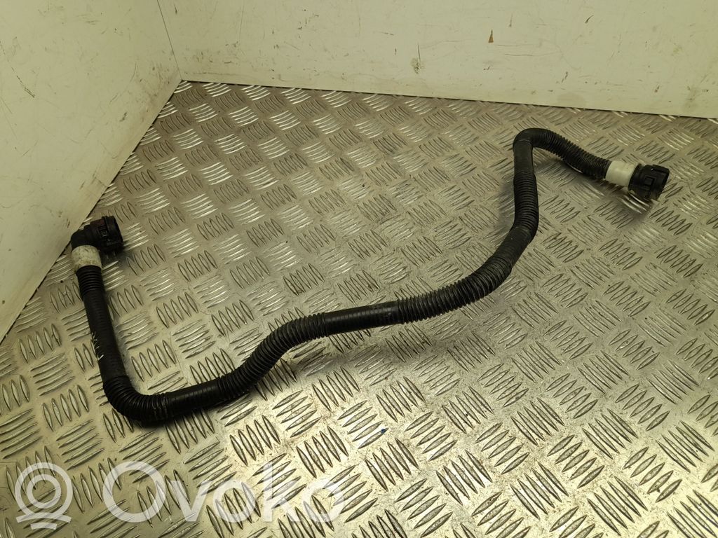 Tesla Model 3 Engine coolant pipe/hose 