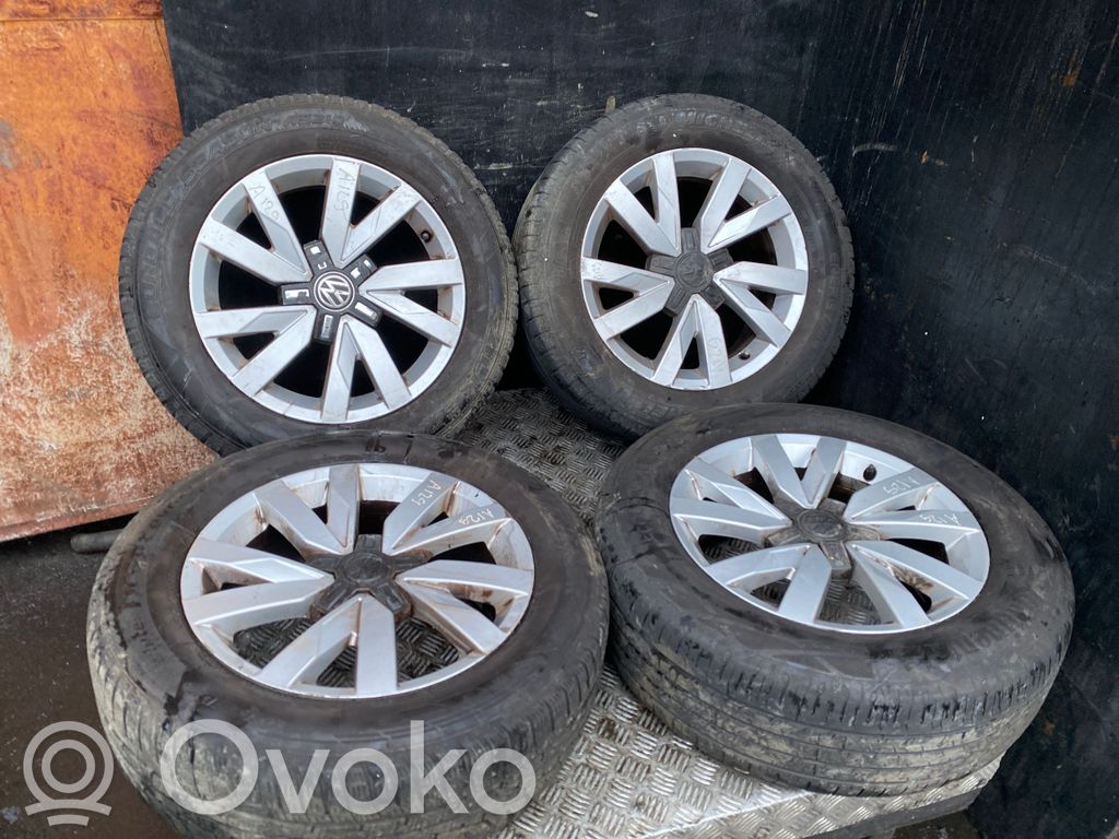 Volkswagen PASSAT B8 R16 lengvojo lydinio ratlankis (-iai) 