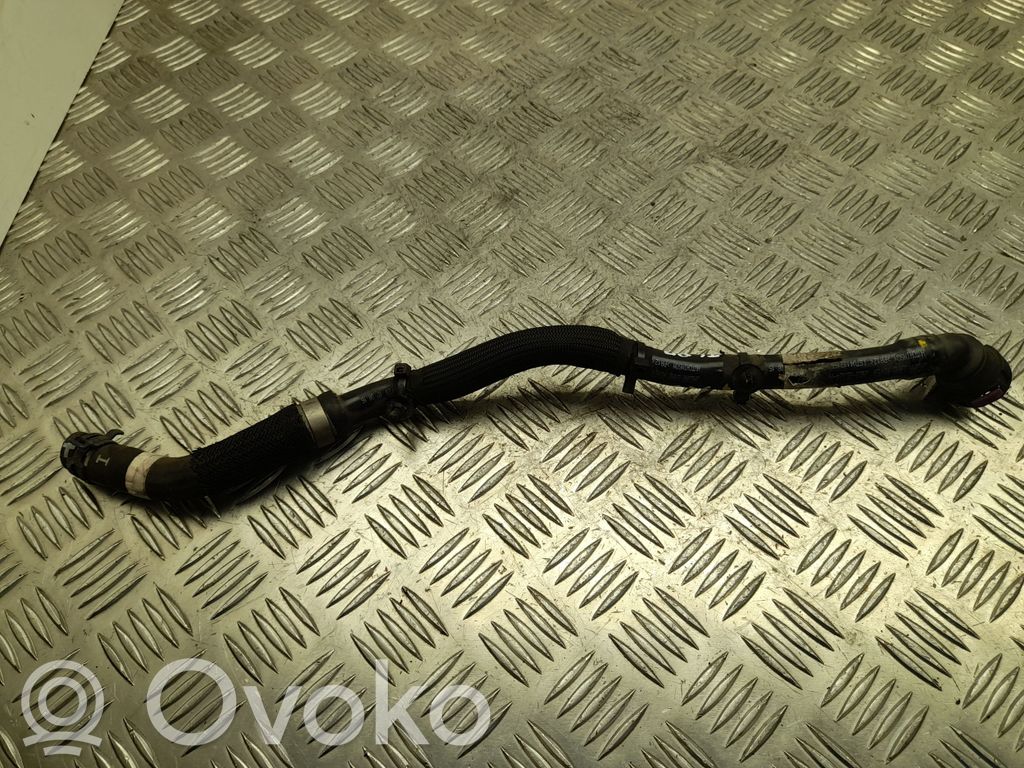 Jaguar I-Pace Engine coolant pipe/hose 