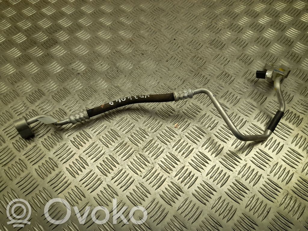 Audi Q8 e-tron Ilmastointilaitteen putki (A/C) 