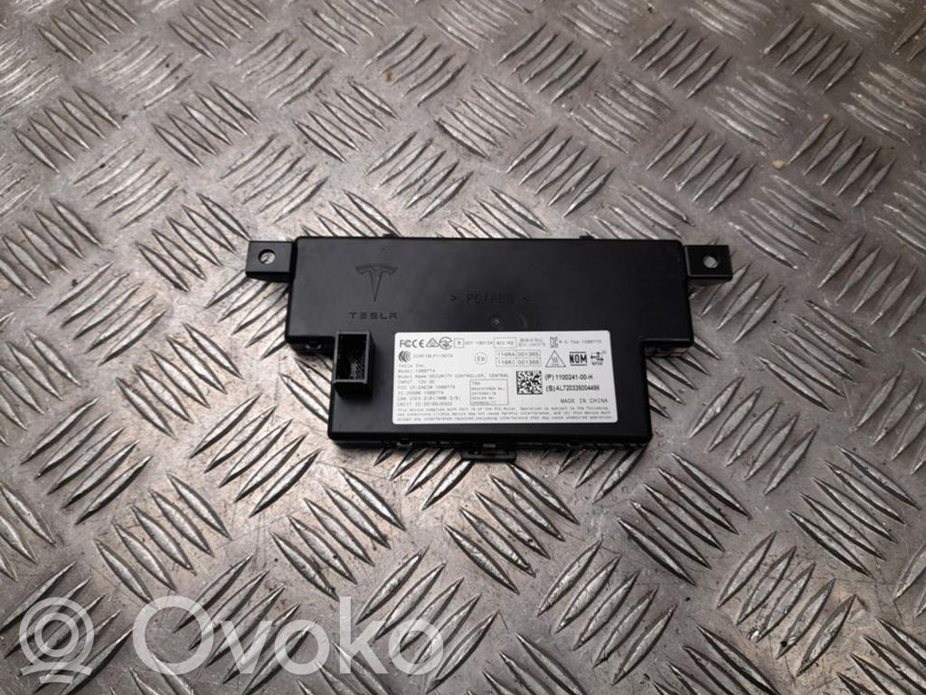 Tesla Model 3 Keyless (KESSY) go control unit/module 