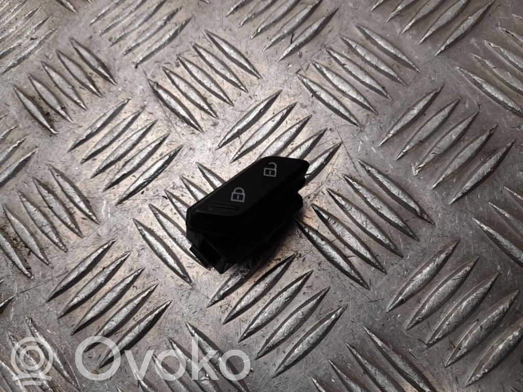Mazda CX-30 Central locking switch button 