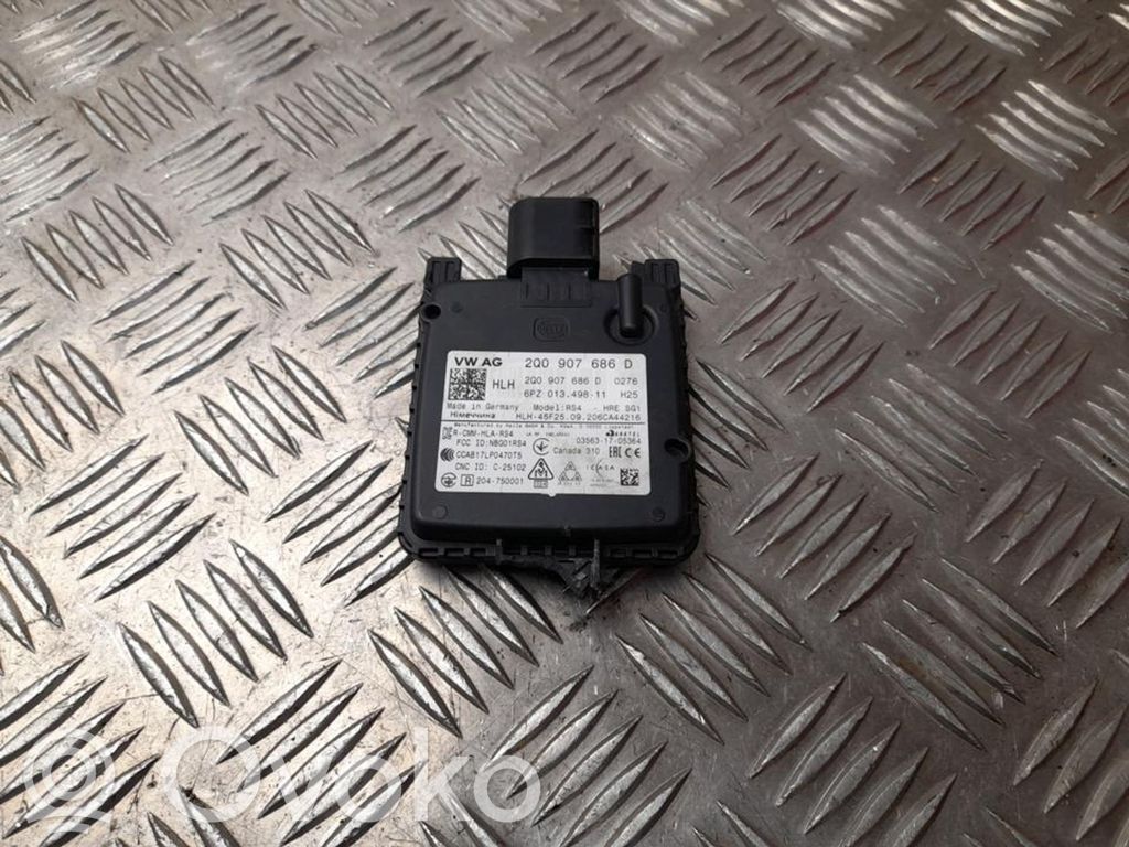 Sensor de radar Distronic   2Q0907686D,G8467