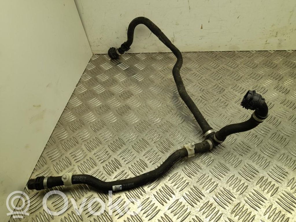 BMW iX1 Engine coolant pipe/hose 
