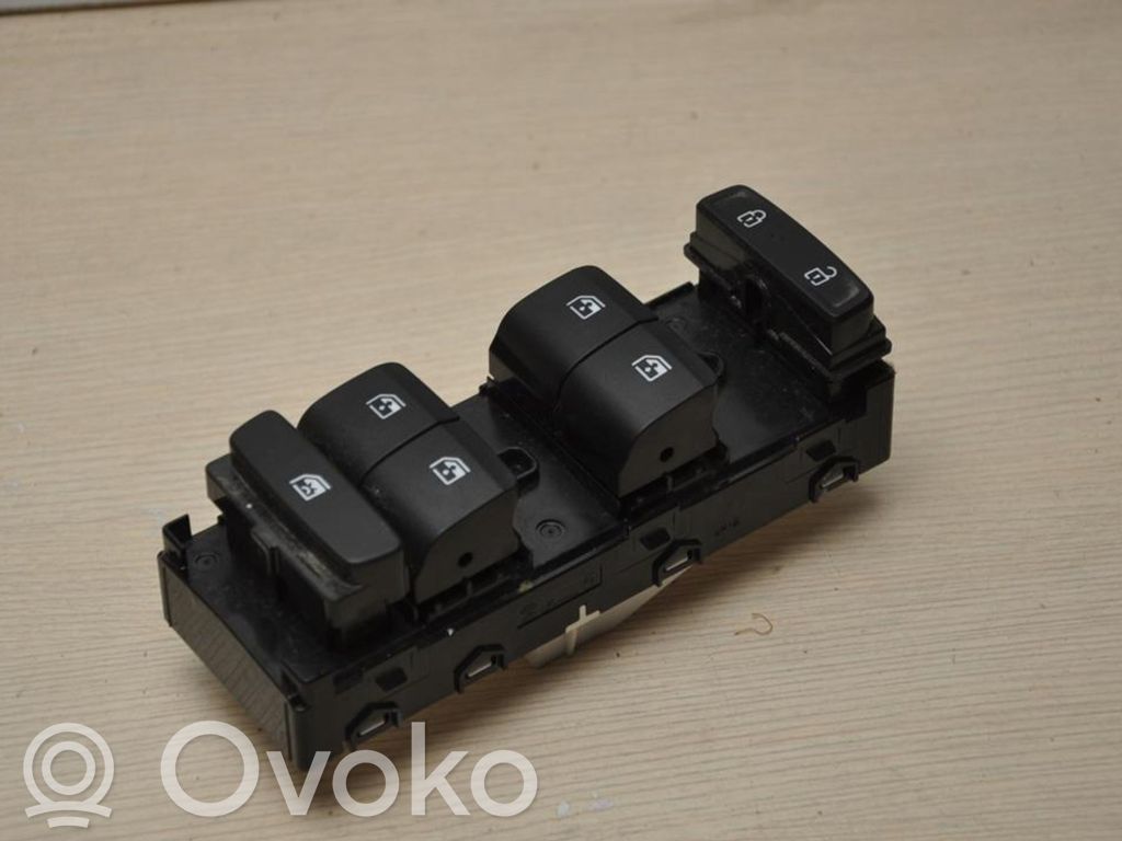 Przyciski szyb   93571N79004X,93571N7900,KLEP3621