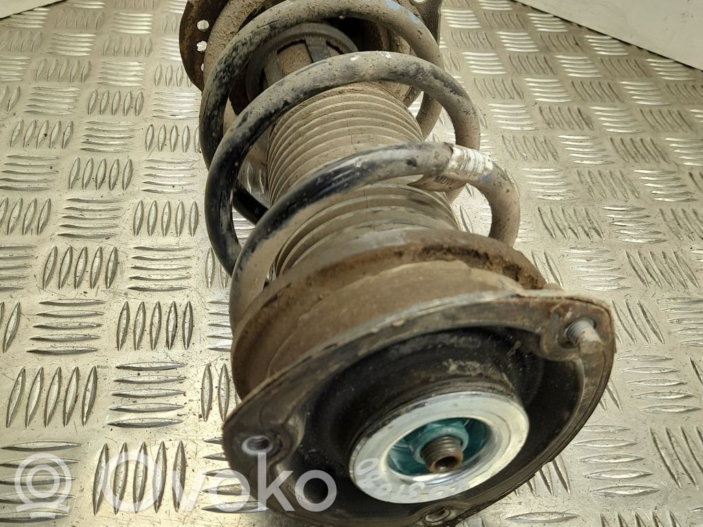 Audi A3 S3 8V Amortiguador delantero con muelle espiral 