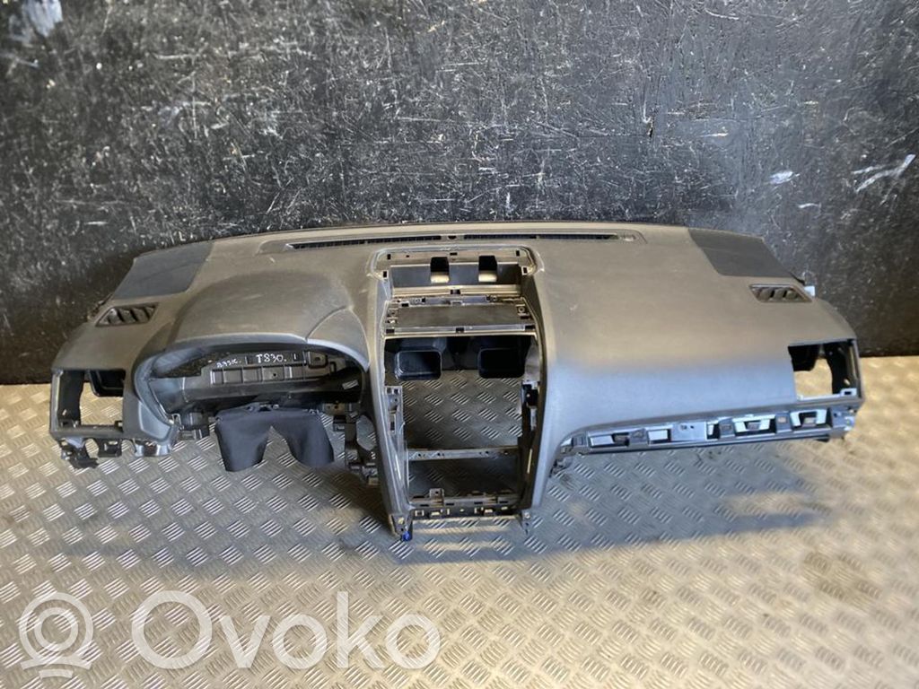 Subaru Forester SJ Paneļa apdare 