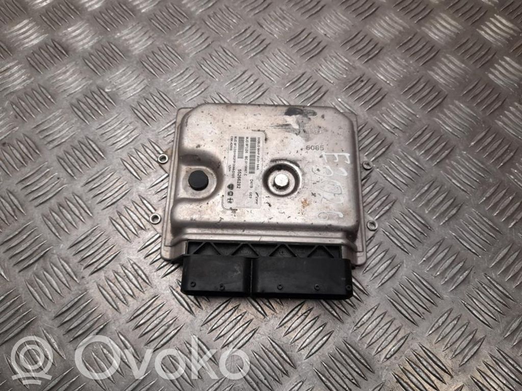 Opel Combo D Unitate/modul de control motor 