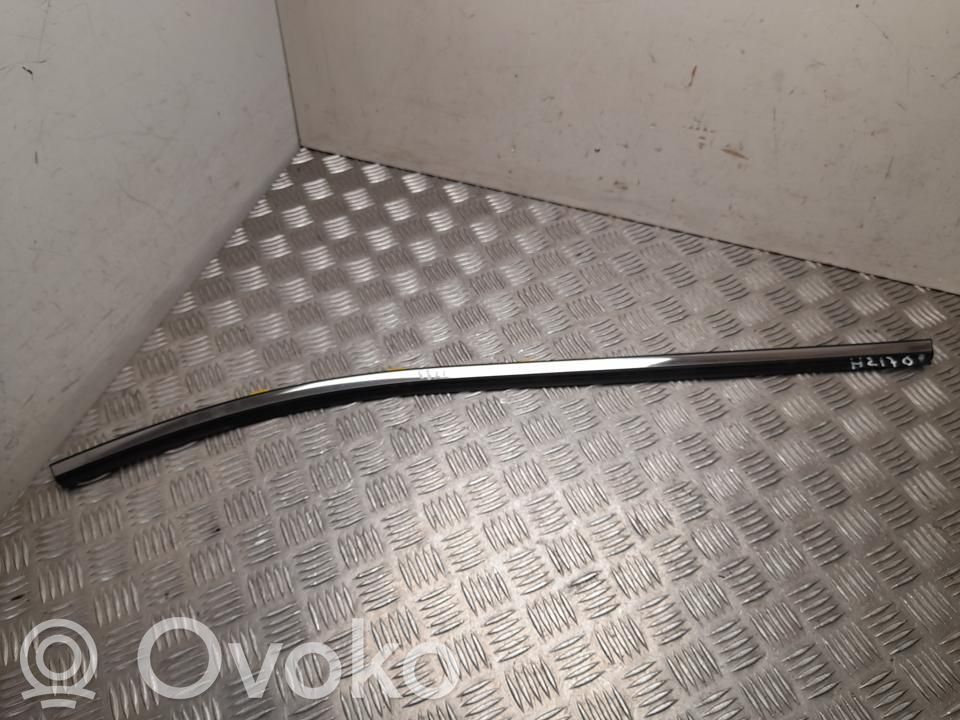 SsangYong Tivoli Aizmugurē durvju dekoratīvā apdare (moldings) 