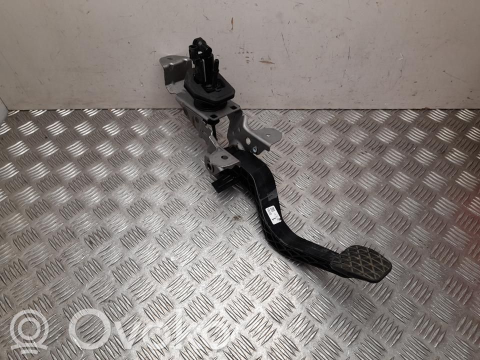 Pedal de embrague   DFR5,BCKN,D09K41400,H2204