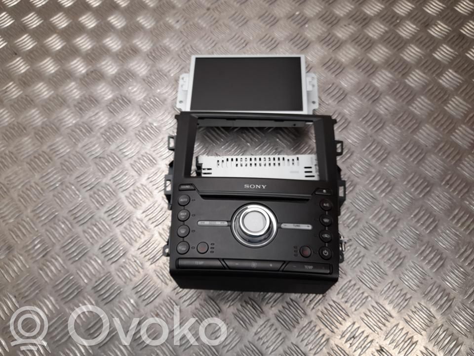 Ford Focus Panel / Radioodtwarzacz CD/DVD/GPS 