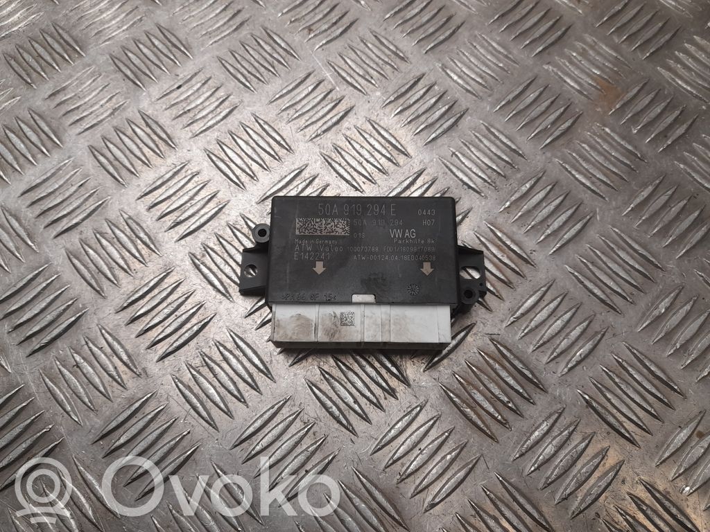 Volkswagen Touran III Parking PDC control unit/module 