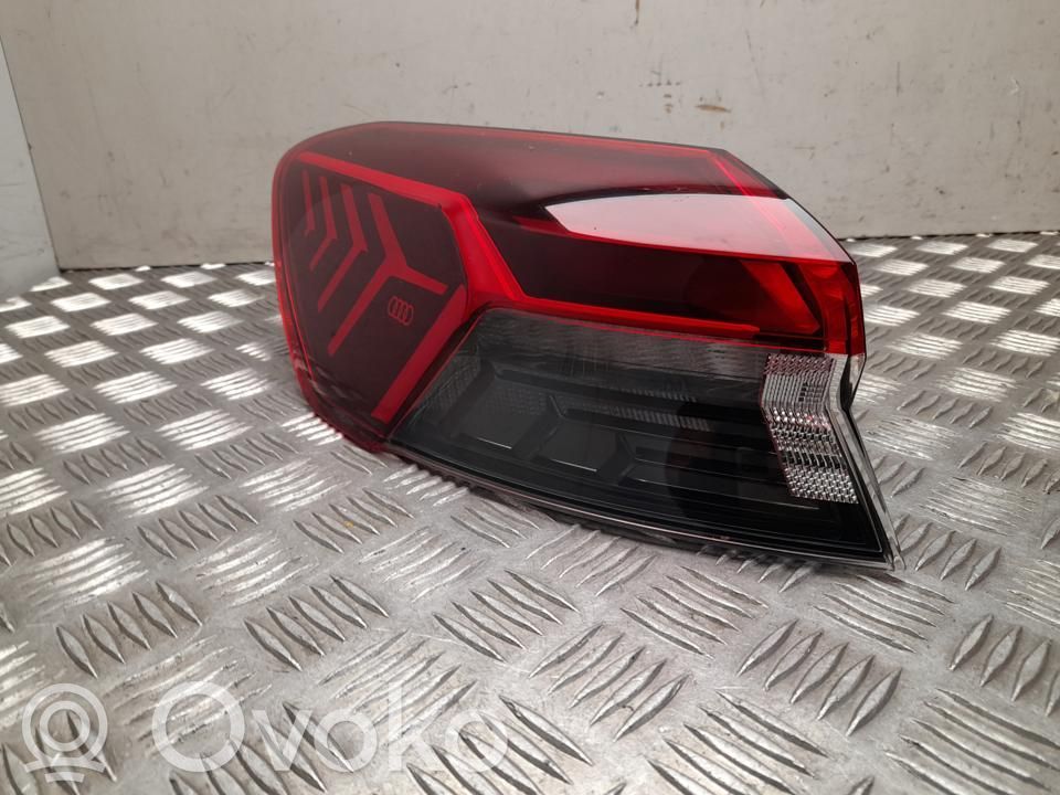 Audi Q4 e-tron Luci posteriori 