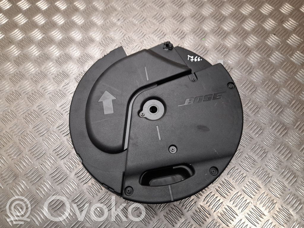 Mazda CX-5 Altavoz subwoofer 