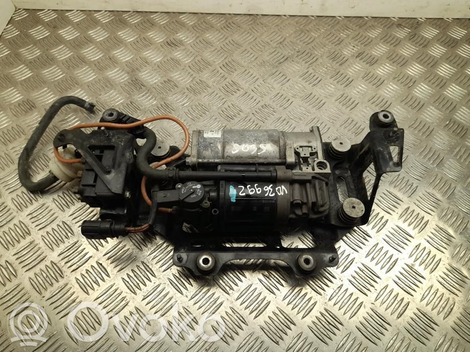 Audi A8 S8 D4 4H Kompressor Luftfederung 