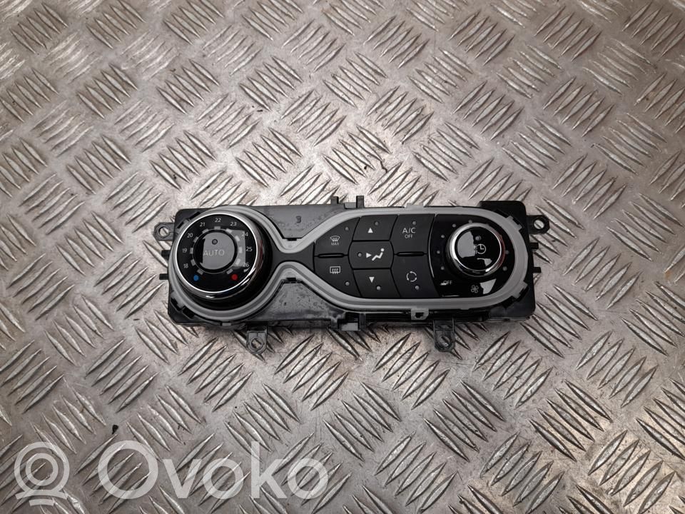 Renault Zoe Climate control unit 