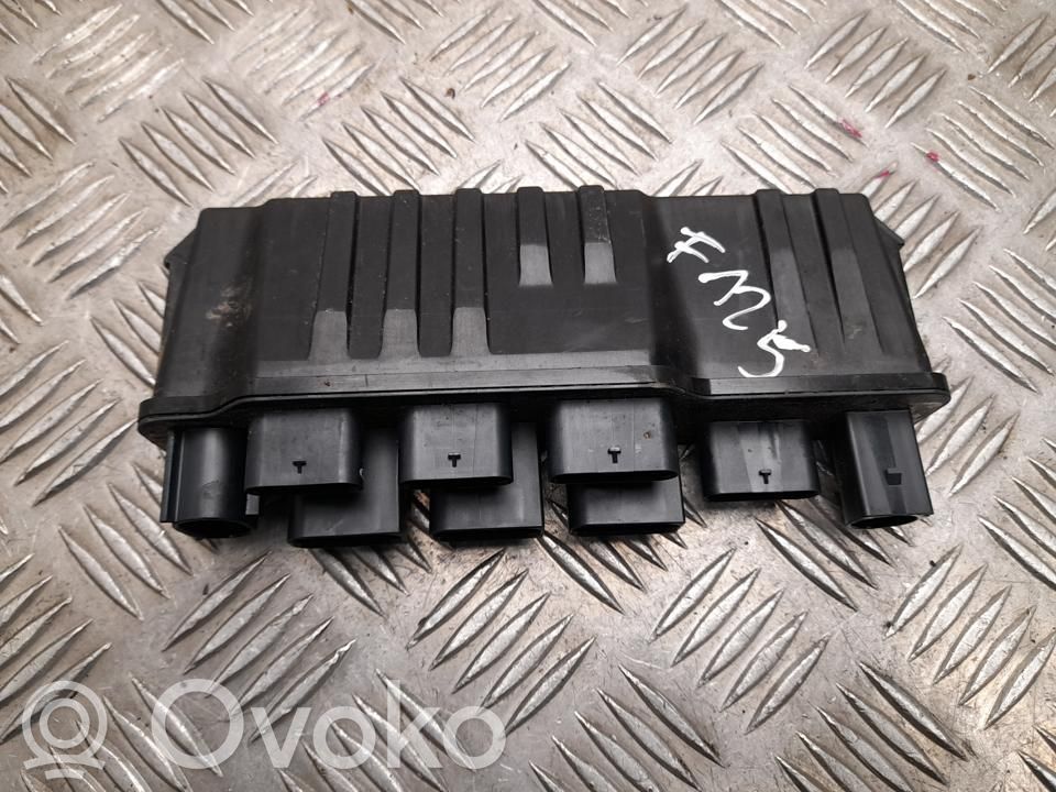 BMW 5 G60 G61 Convertor tensiune/modul convertizor 