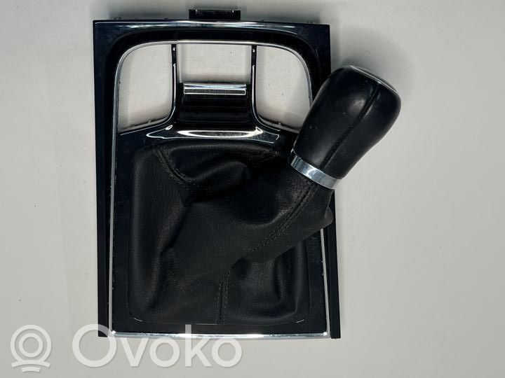 Skoda Karoq Drążek / Pokrętło zmiany biegów 