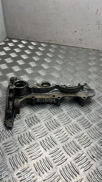 Mercedes-Benz A W177 Tapa de balancines 