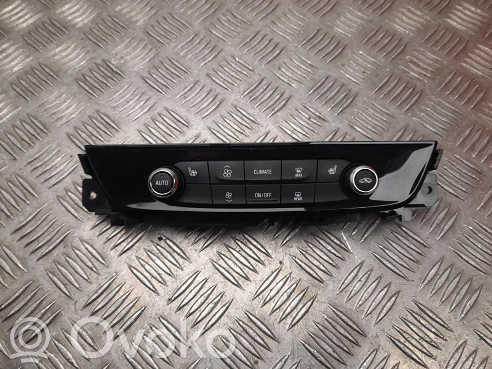 Opel Insignia B Climate control unit 