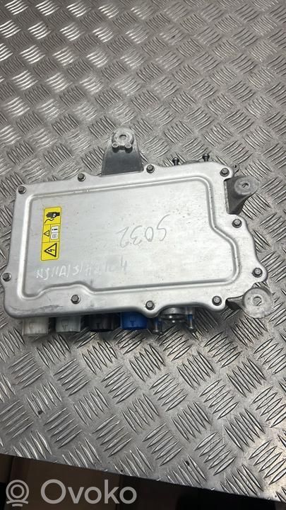 Tesla Model S Voltage converter inverter 