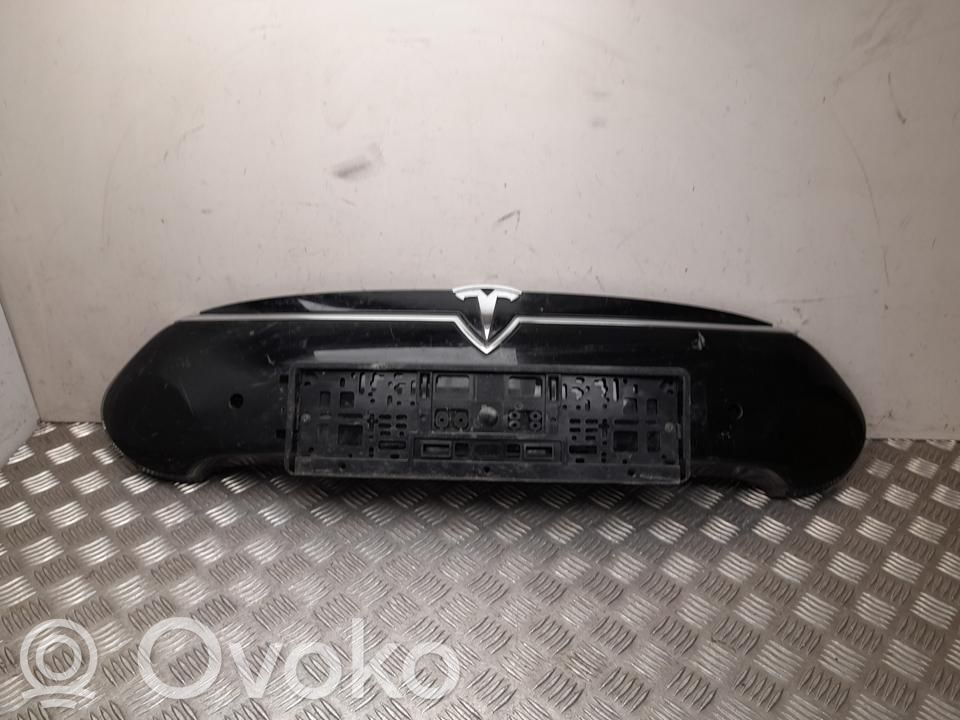 Tesla Model S Front grill 
