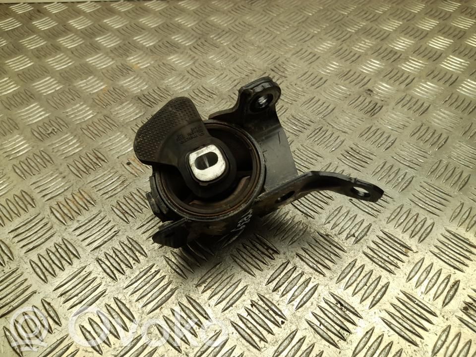 Wspornik / Mocowanie silnika   K1442K123,VD37822