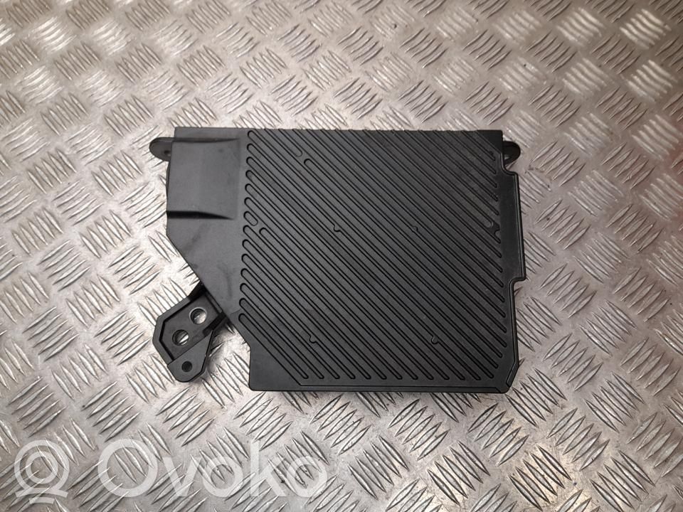 Volvo XC90 Wzmacniacz audio 