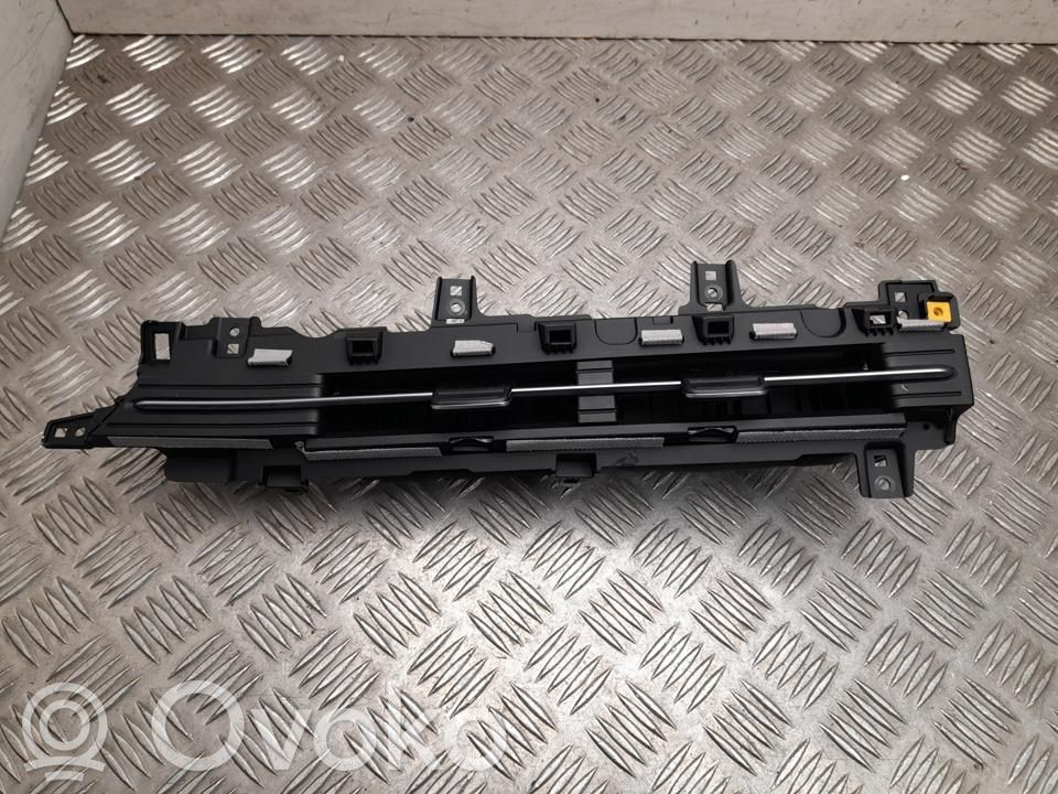 Hyundai Kona II Griglia di ventilazione centrale cruscotto 