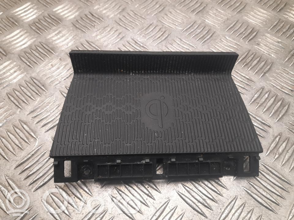 BYD Atto 3 Module de charge sans fil 