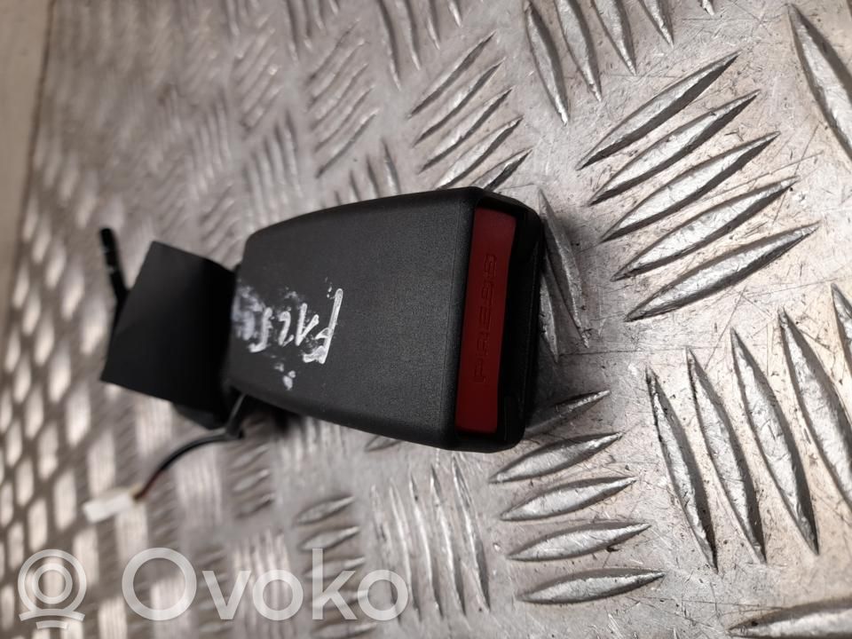 BMW 5 G60 G61 Klamra tylnego pasa bezpieczeństwa 