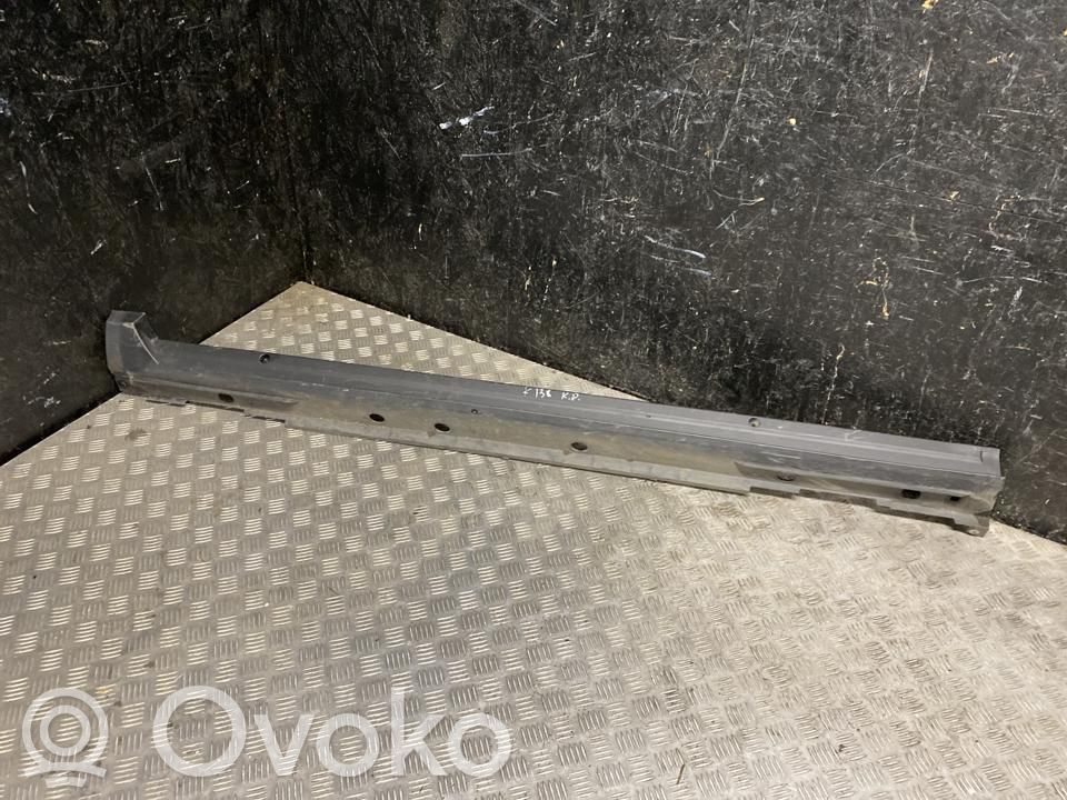 Toyota Yaris Cross Sottoporta anteriore (parte carrozzeria) 