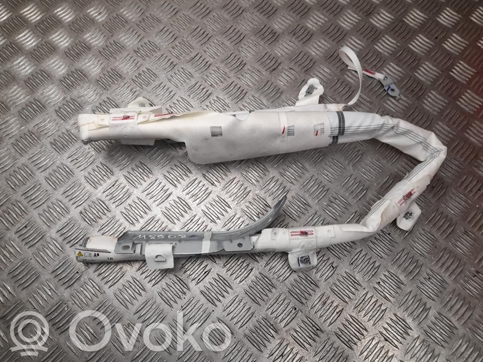 XPeng P7 Airbag del techo 