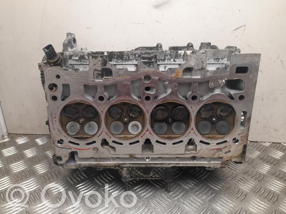 Volkswagen T-Roc Engine head 