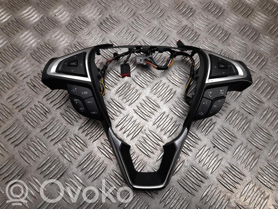 Przełącznik / Przycisk kierownicy   DG9T9E740RC,H5585