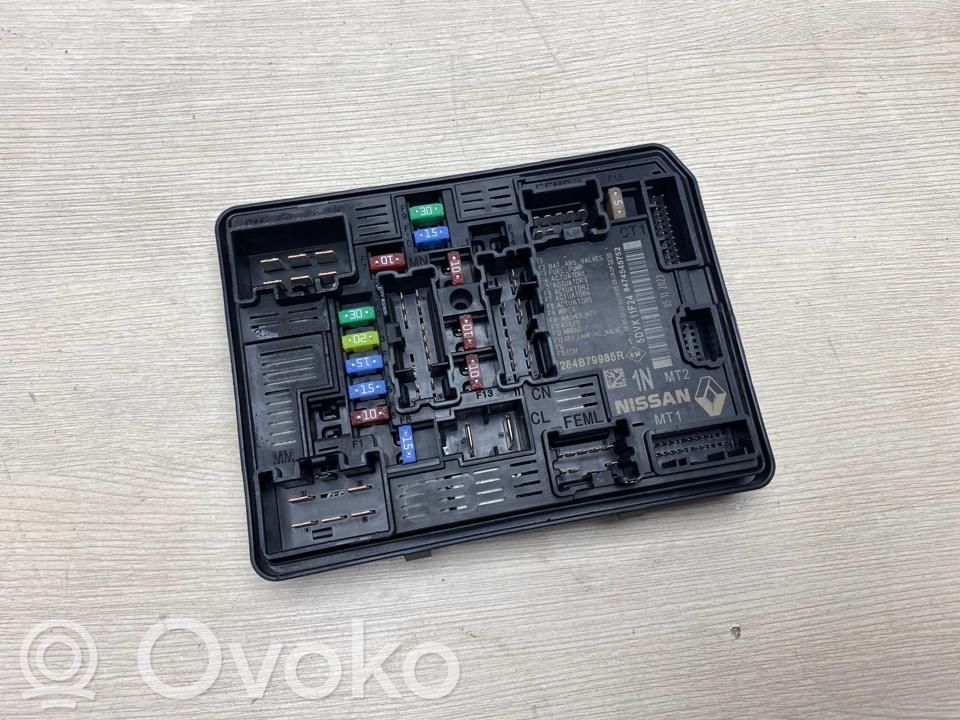 Nissan Qashqai J12 Drošinātāju bloks 