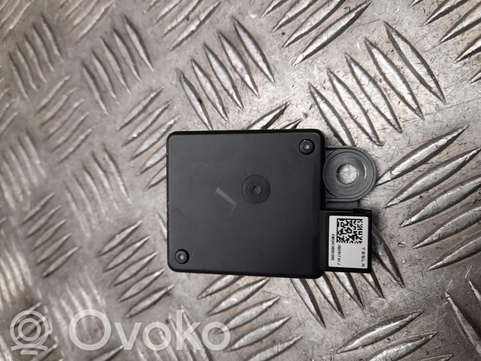 Tesla Model 3 Alte unități/module de control 